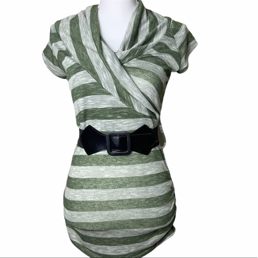 Ultra Flirt Striped Long Top with Belt Size: Small